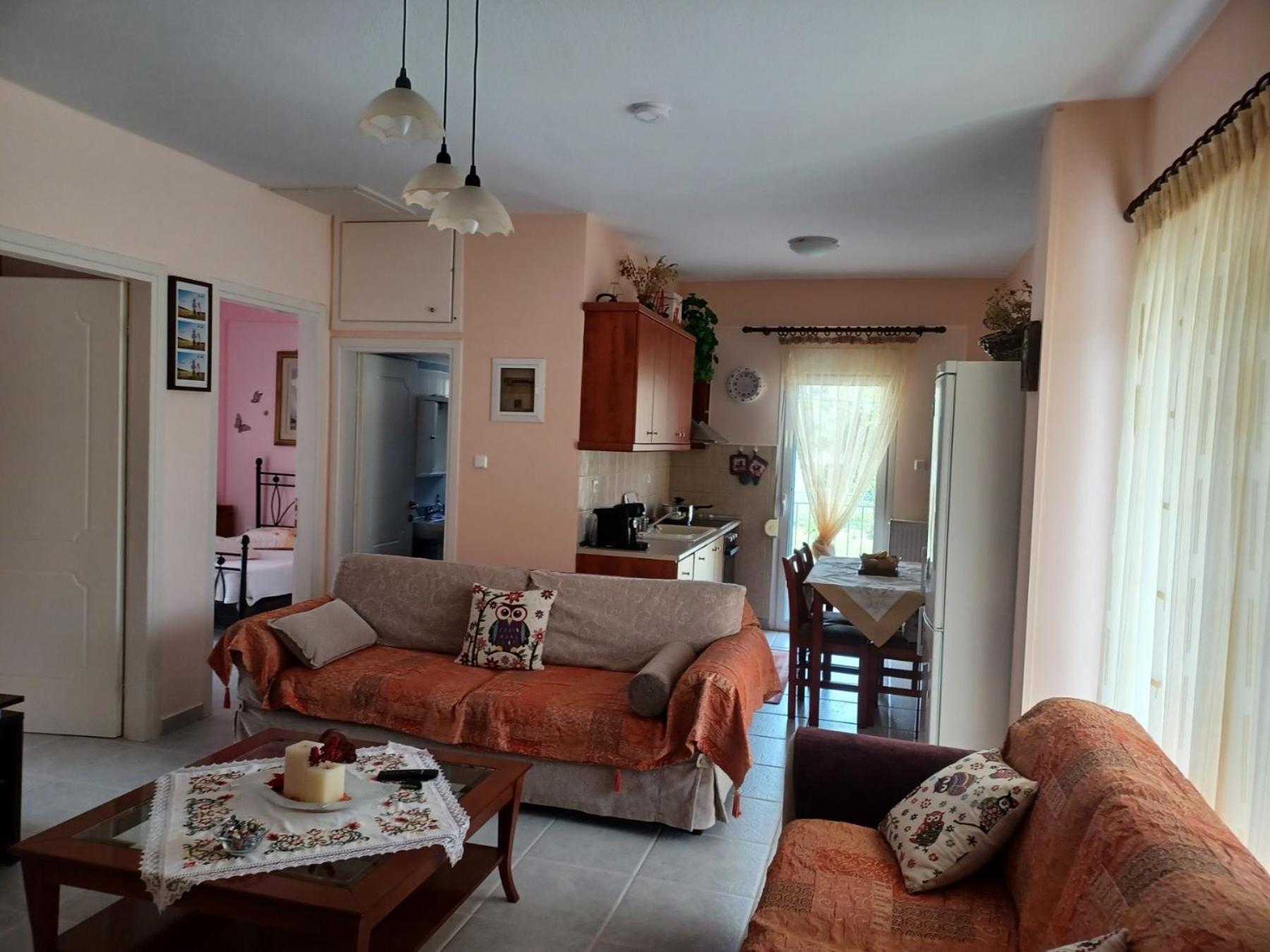 Gerakini 2Br Apt With Shared Pool Buitenkant foto